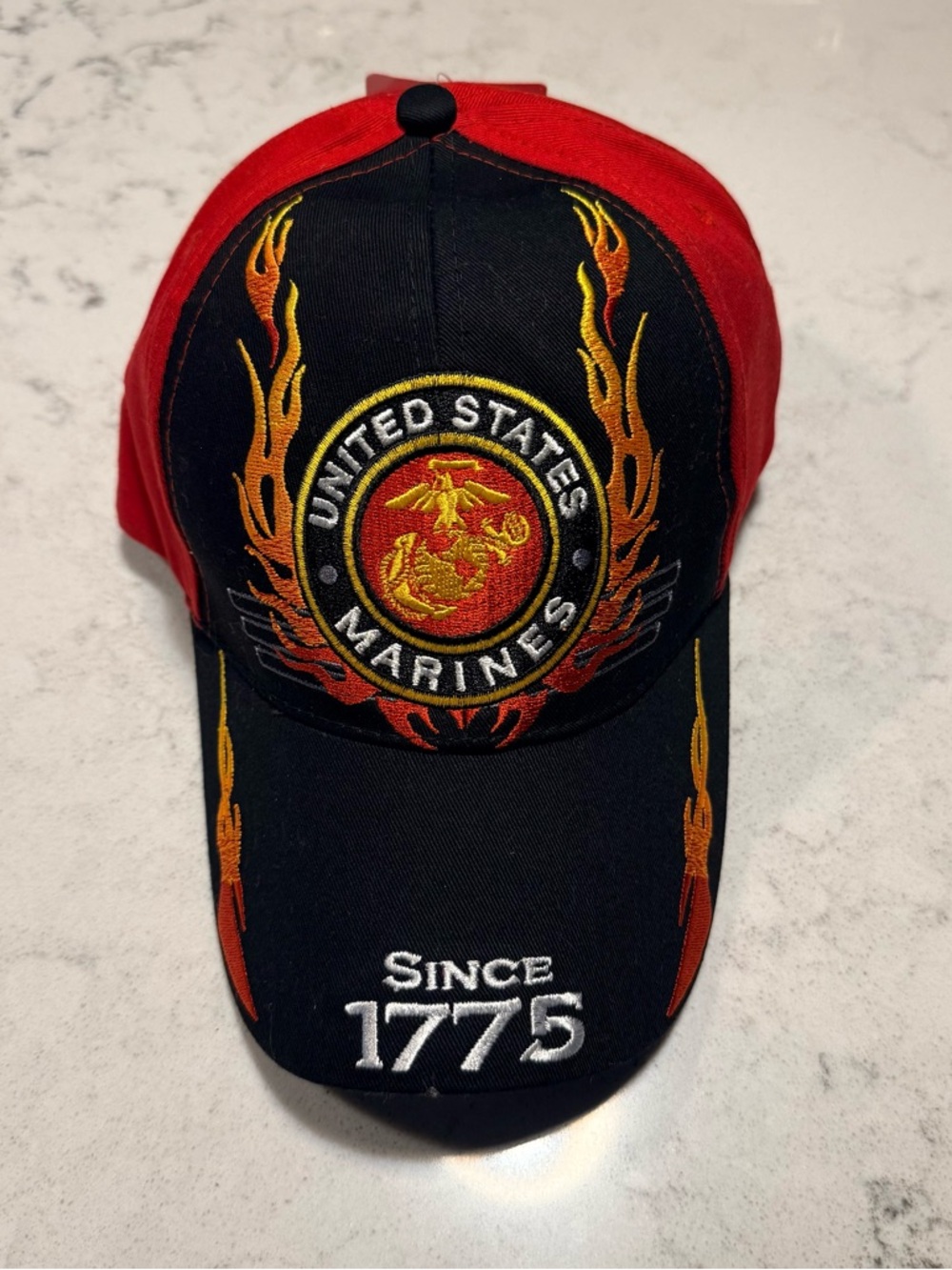 NWT-United States Marines Officially Licensed Flame Emblem Hat Black/Red